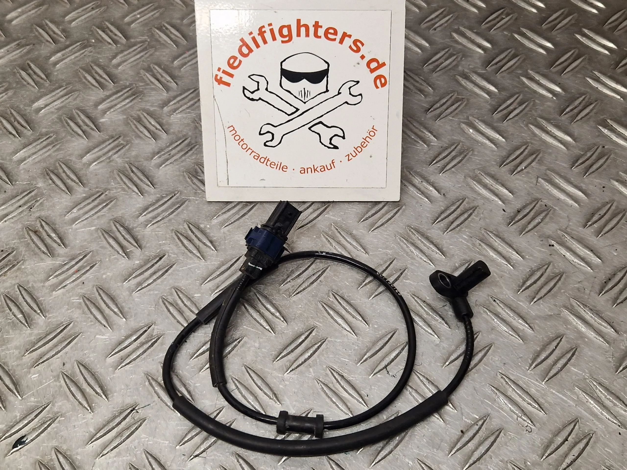 ABS Sensor vorne Kawasaki Z900 ZR900HA2 Bj.22 35KW 11500km