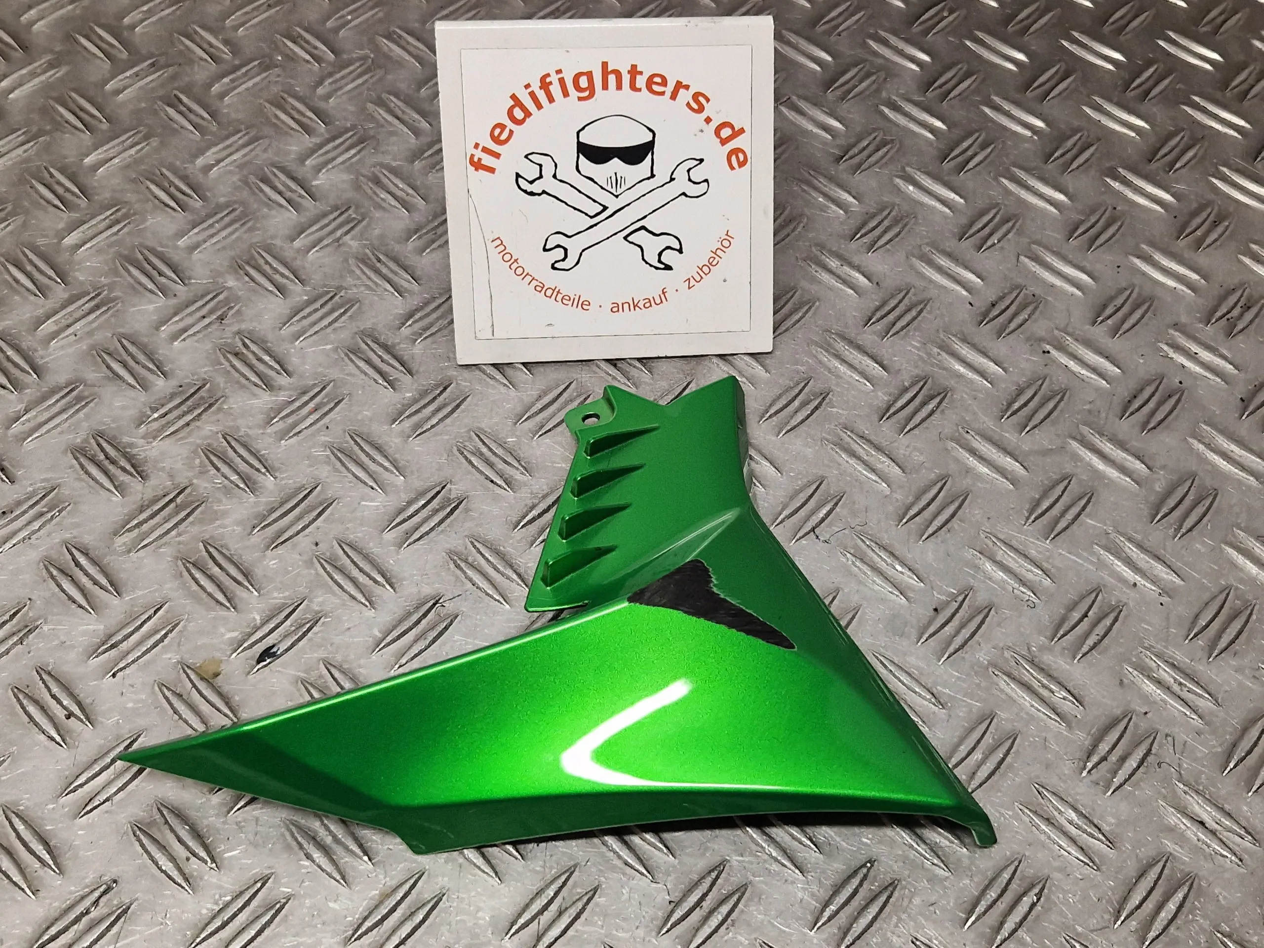 Verkleidung Abdeckung rechts Kawasaki Z900 ZR900F Ez22 1982km