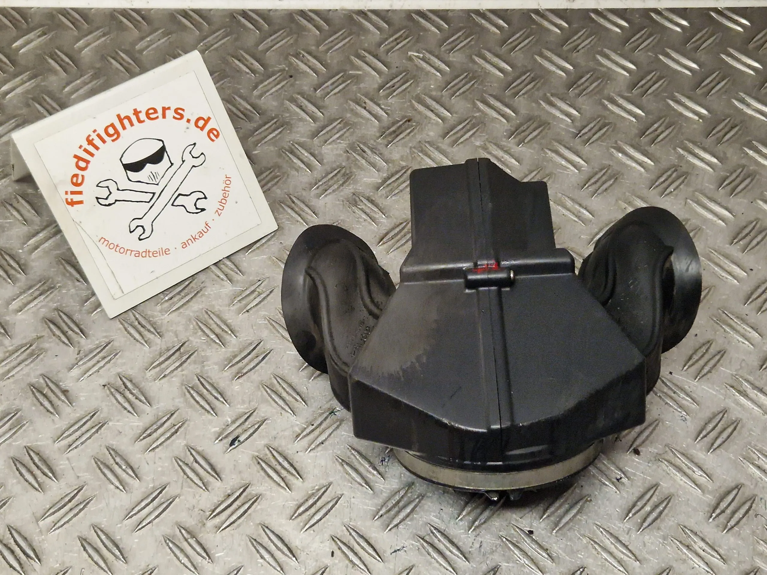 Luftfilter Lufteinlass Ansaugstutzen Aprilia RSV Mille RP 1000 Bj.01 92kW 64420km