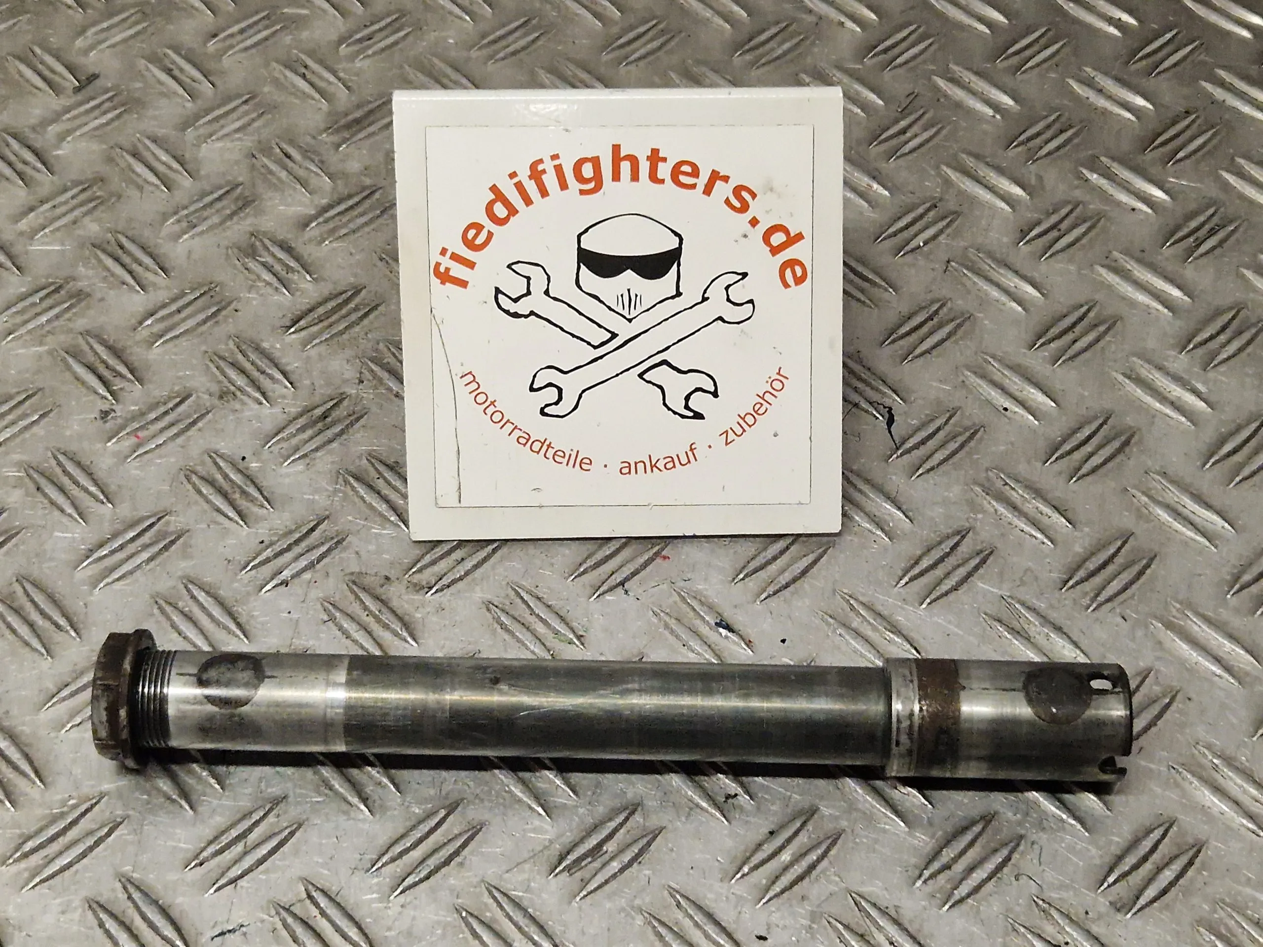 Steckachse Achse vorne 25x255 Aprilia RSV Mille RP 1000 Bj.01 92kW 64420km