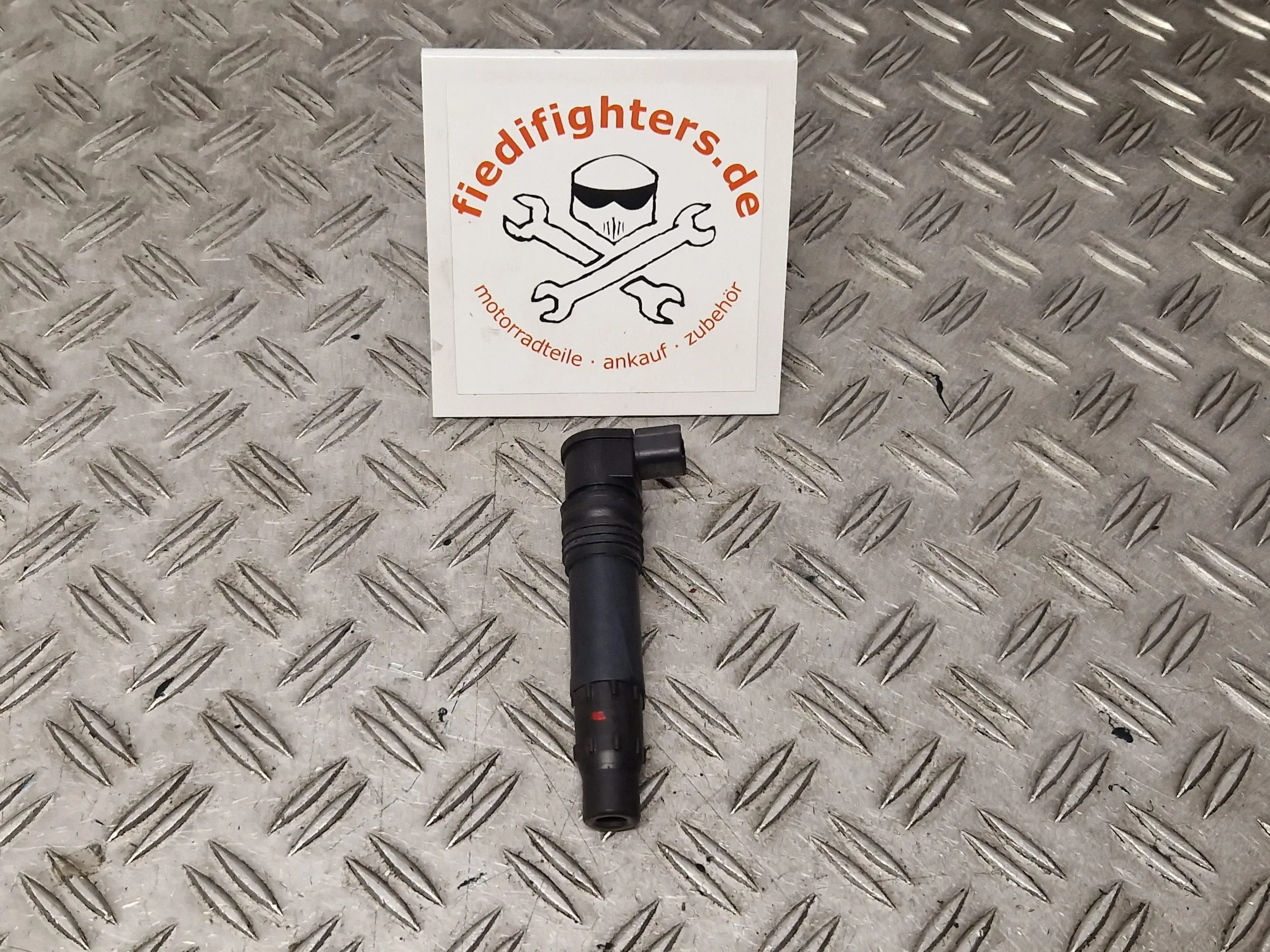 Zündspule Zündung Ignition KTM 690 Duke Bj12 14405km