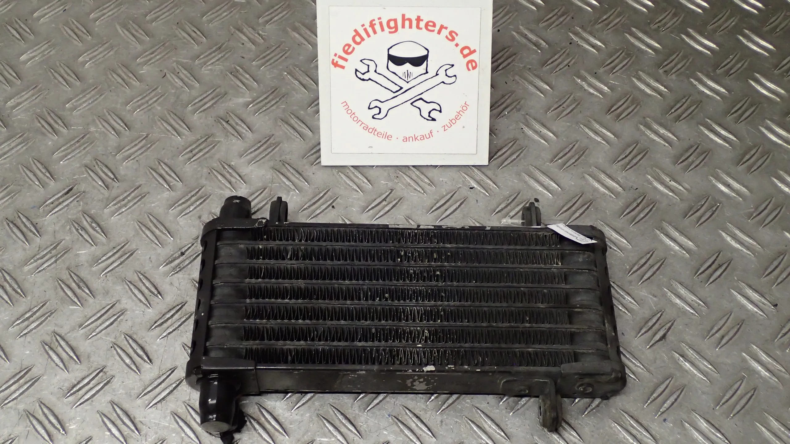 Ölkühler Kühler Oil Cooler Oel Kühler Aprilia Dorsoduro 1200 TV Ez.13 26301km