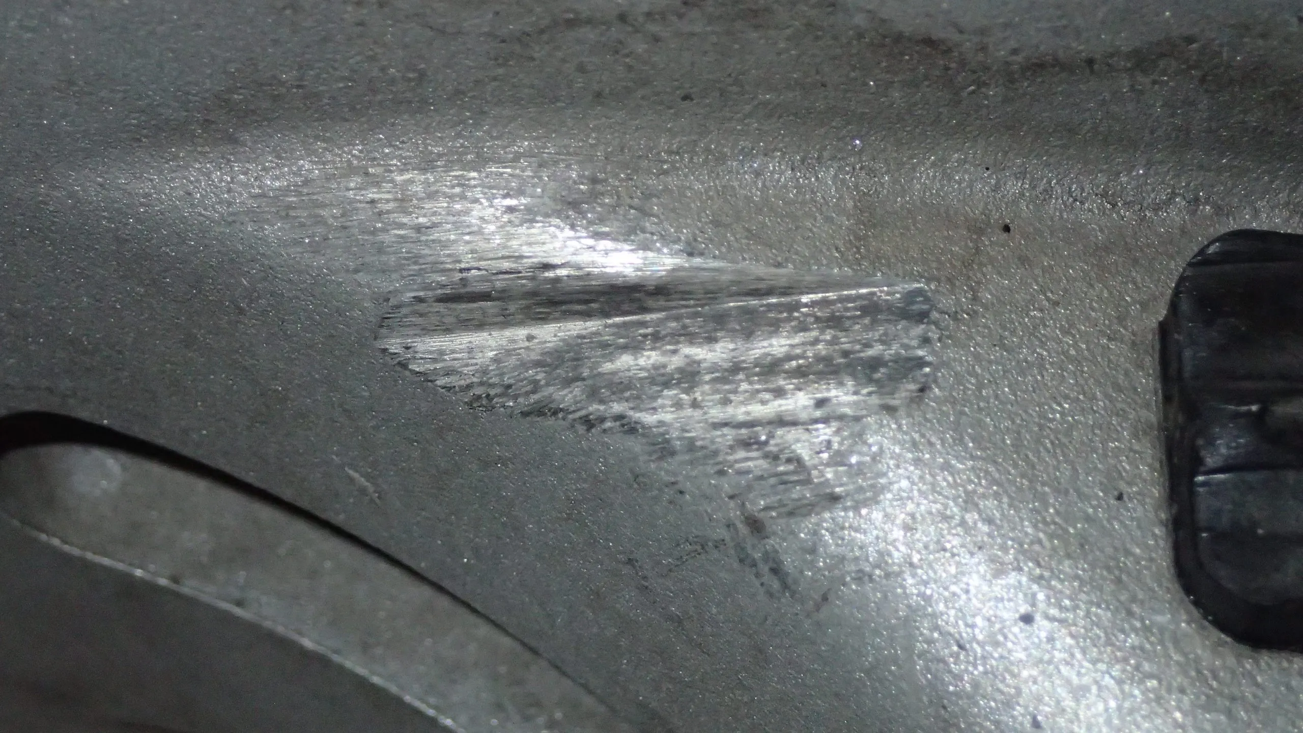 Schwinge Hinterradschwinge Swingarm Aprilia Dorsoduro 1200 TV Ez.13 26301km