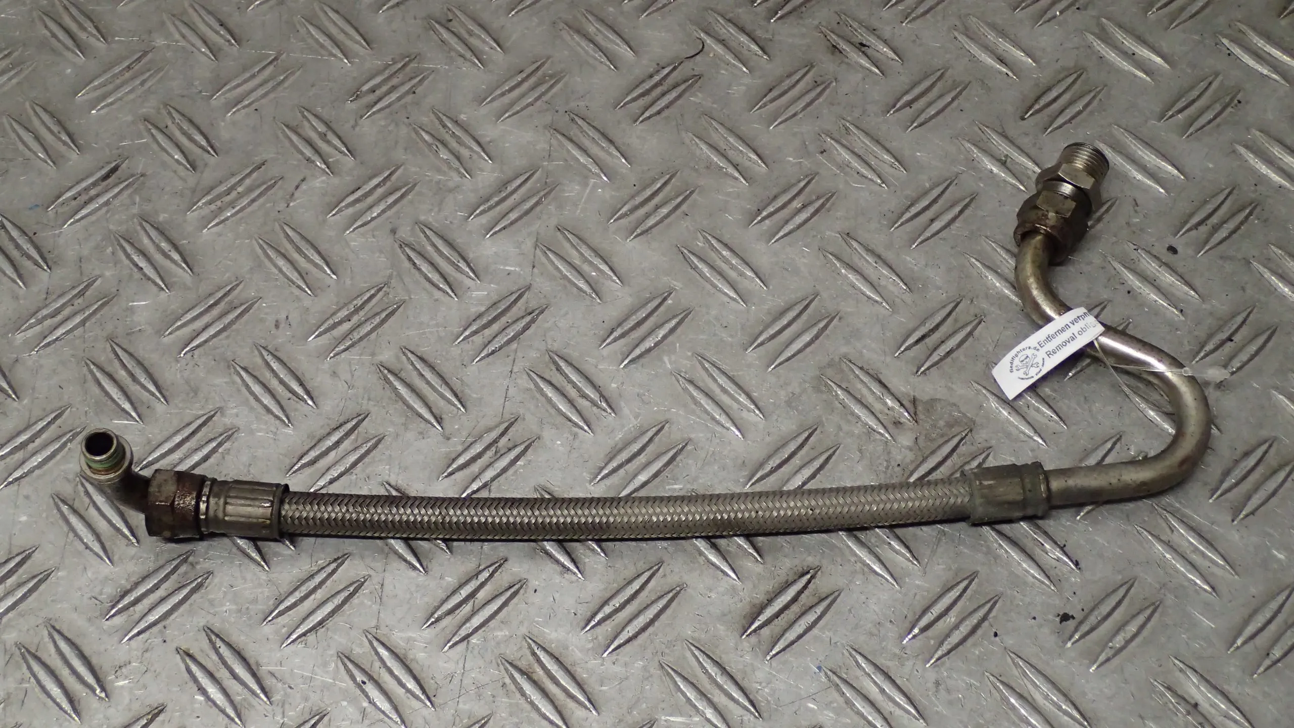 Öldruckleitung Öl Leitung Aprilia Dorsoduro 1200 TV Ez.13 26301km