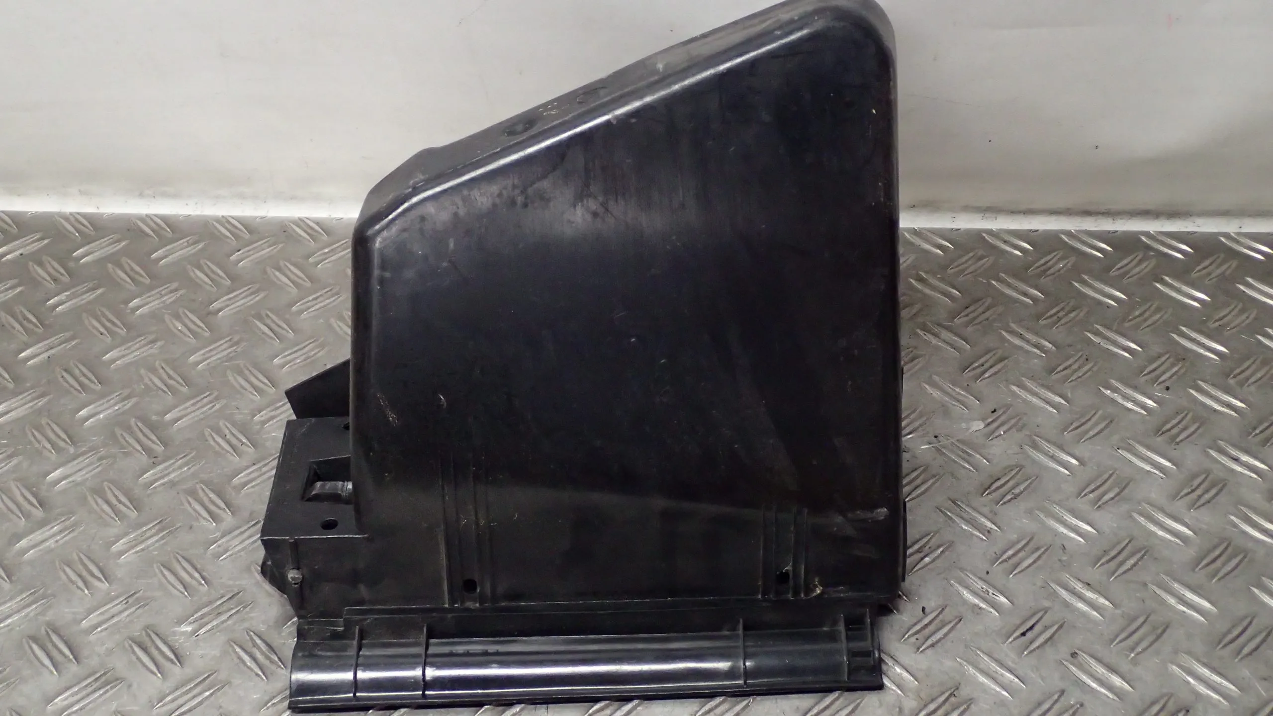 Staufach Seitentasche Ablagefach links BMW K75RT EZ.94