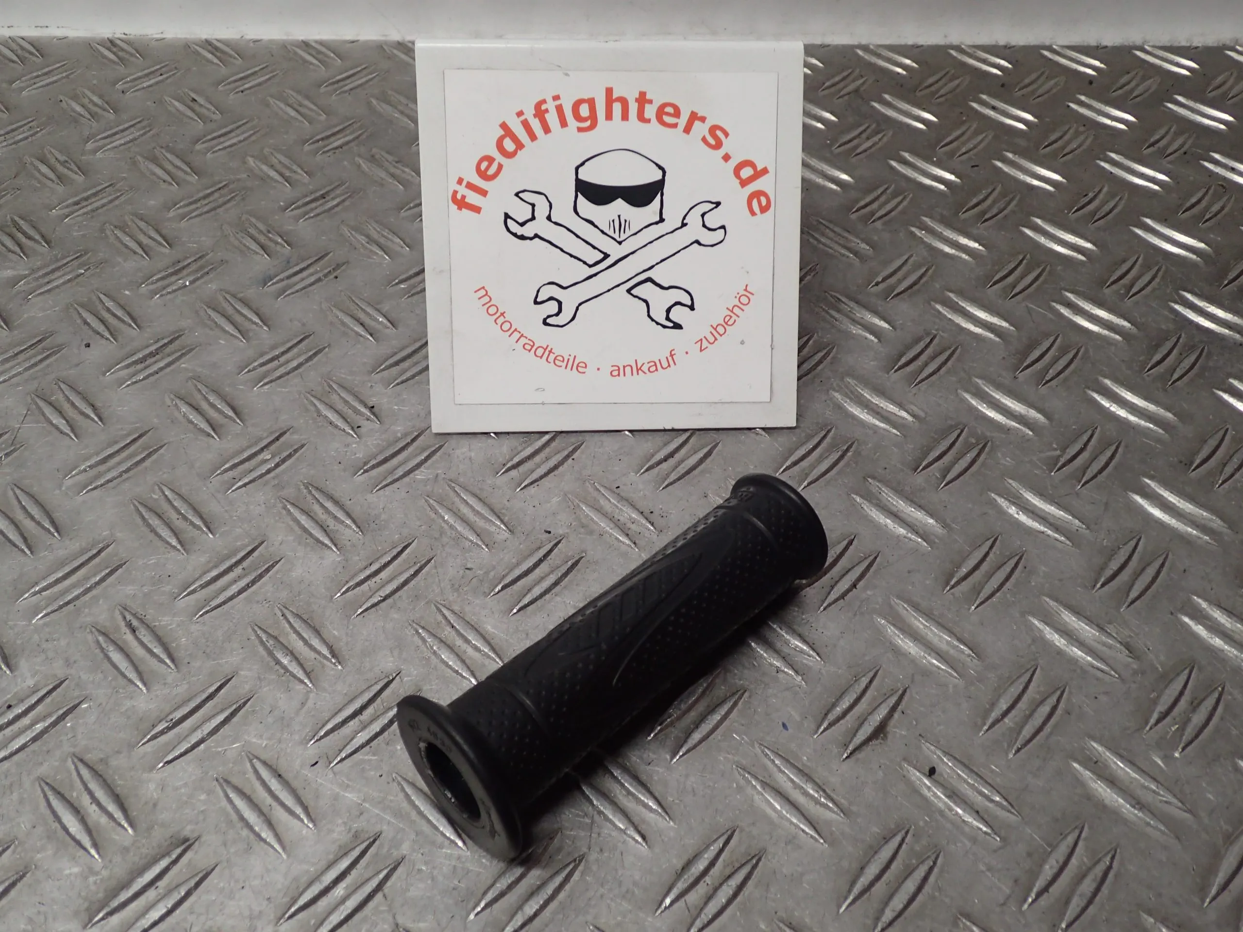 Griff Lenkergriff Lenker Benelli TNT 1130 Bj.04