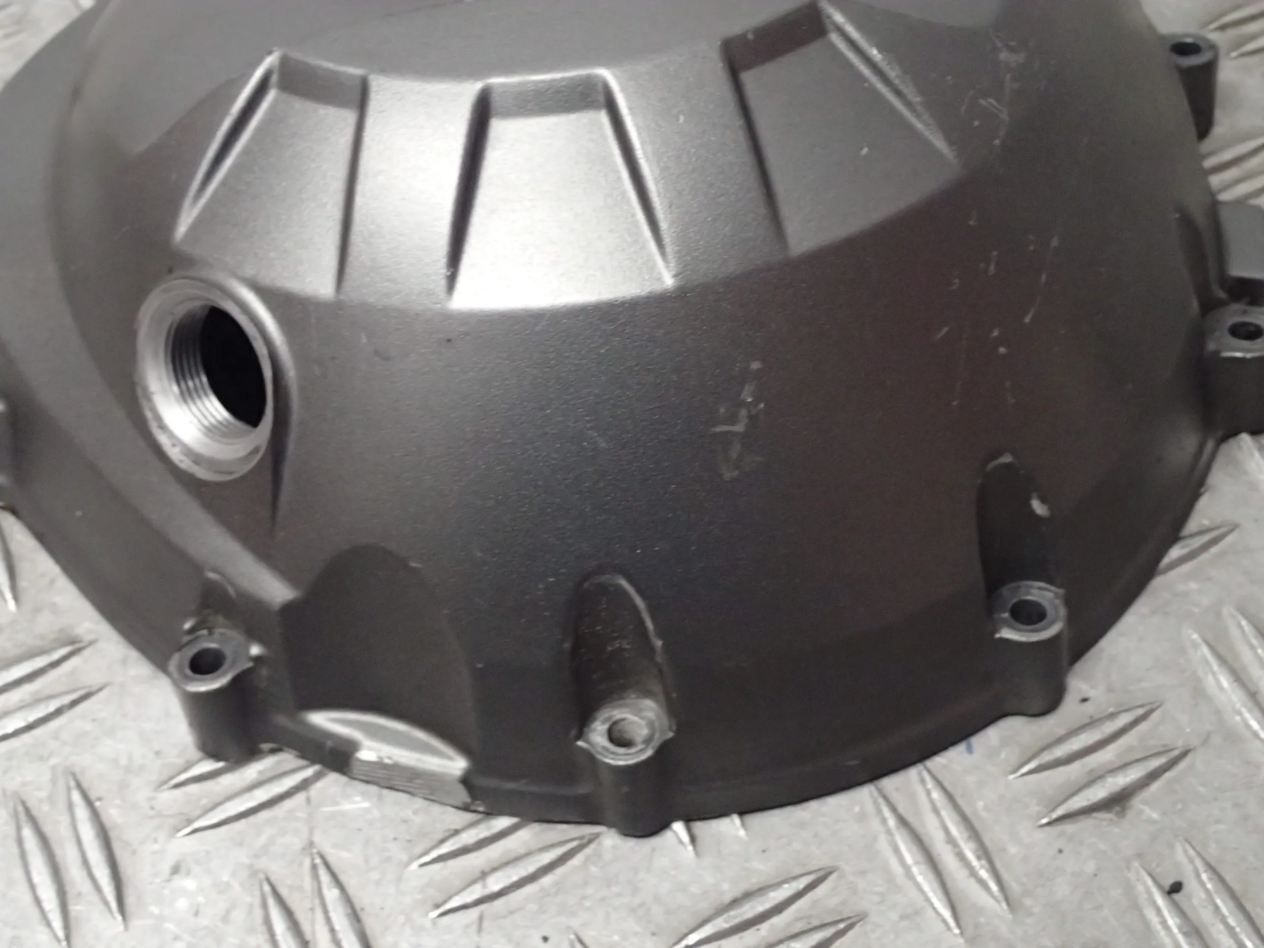 Motordeckel Abdeckung Kupplung Deckel Clutch Benelli TNT 1130 Bj.04