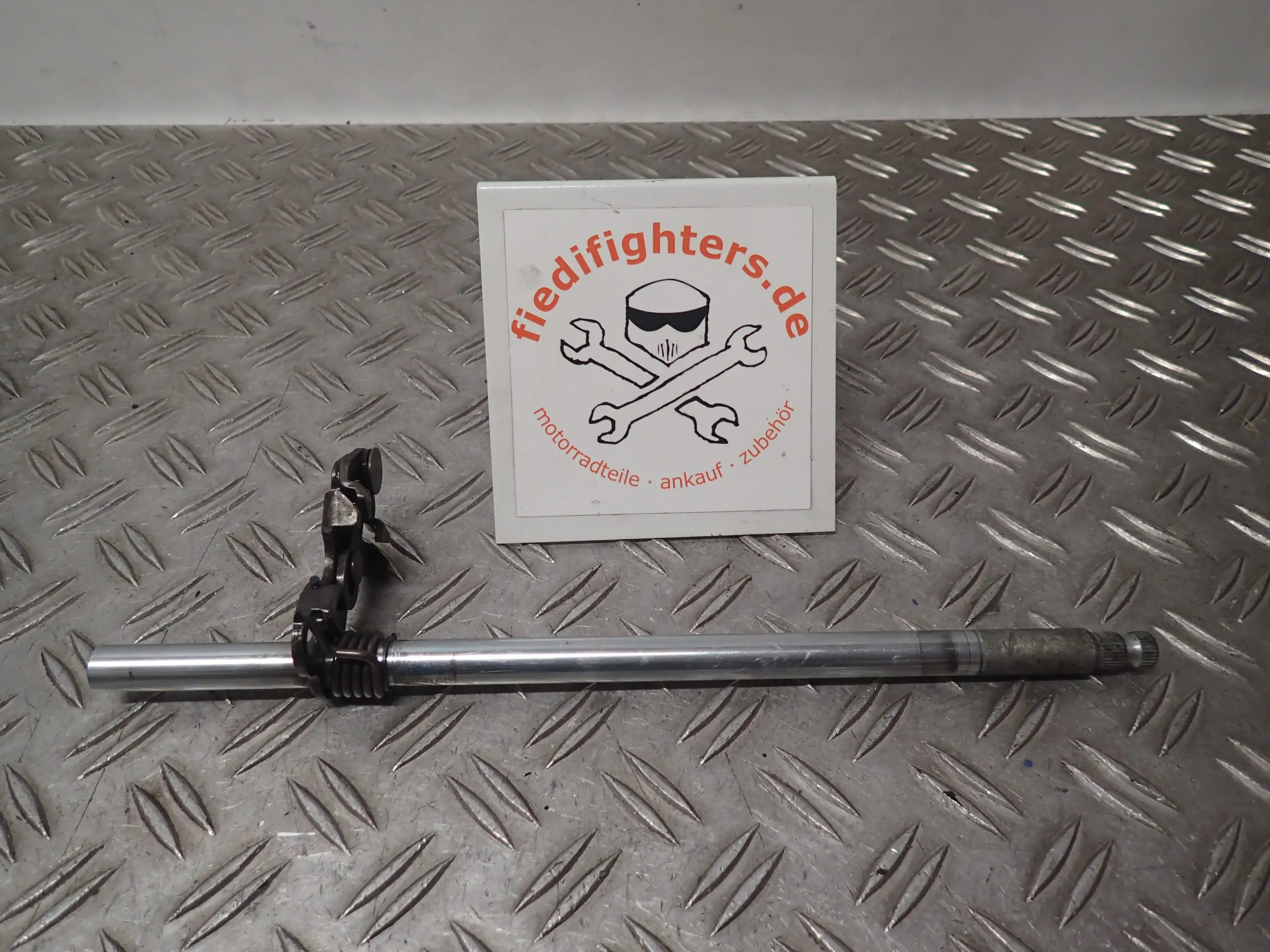 Schaltgestänge Schaltwelle Schaltung Honda CBR 900 RR SC50 38867km