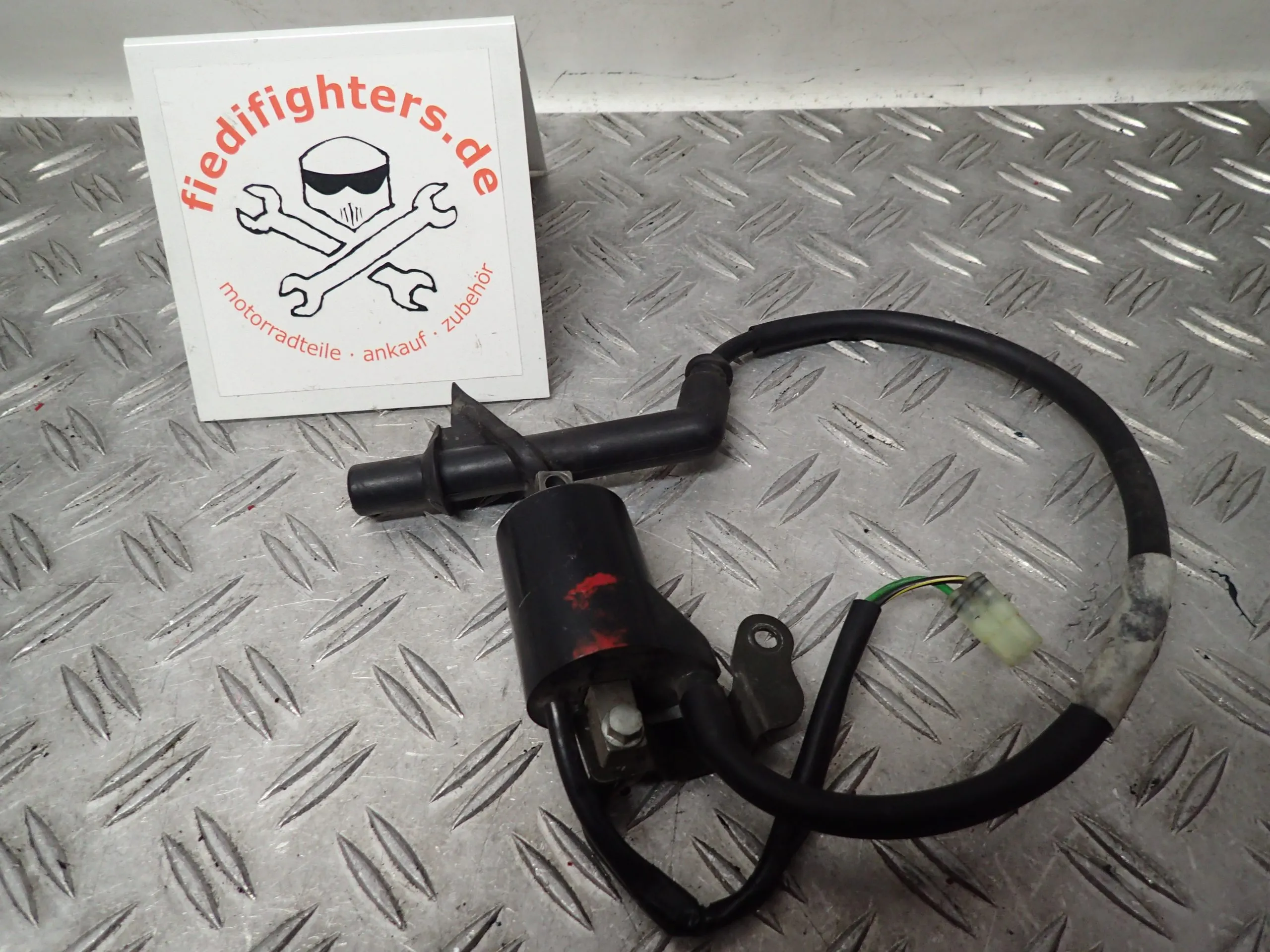 Zündspule Zündung Ignition vorne Honda VTR 1000 SC36 Bj.98 41699km