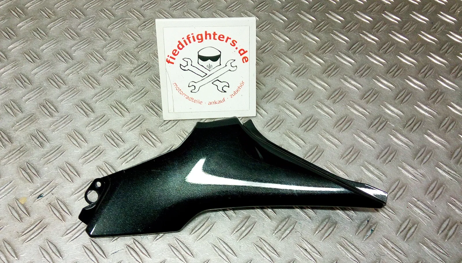 Verkleidung Seitenabdeckung Sitz links Kawasaki Z900 ZR900F Ez22 1982km