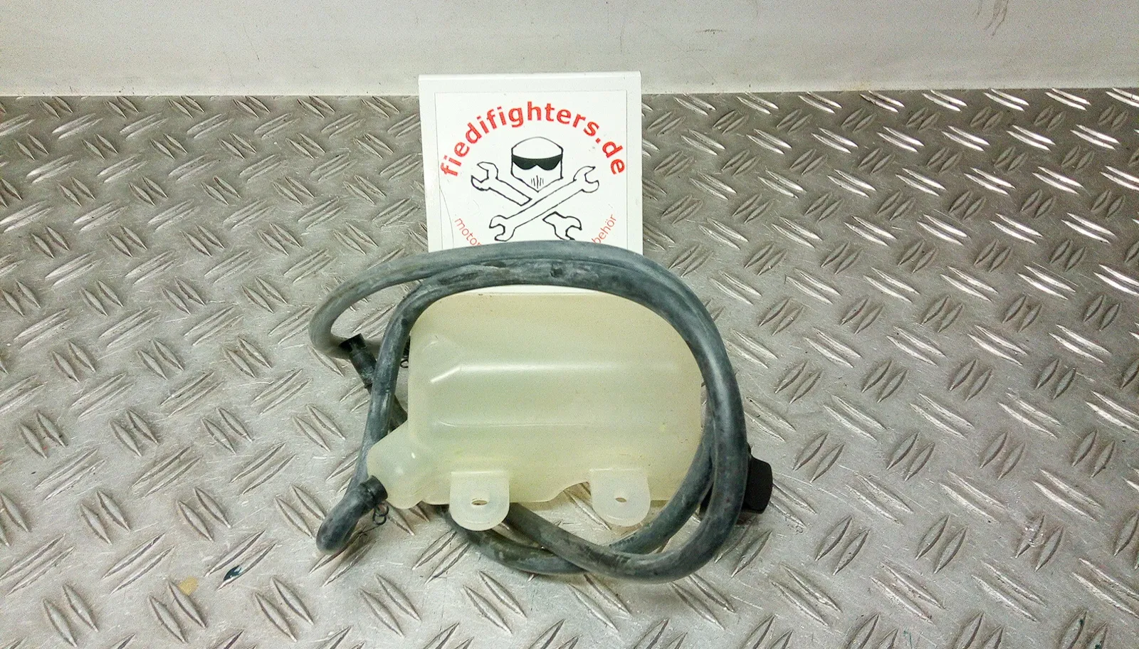 Kühlwasserausgleichsbehälter Kühler Kawasaki Z900 ZR900HA2 Bj.22 35KW 11500km