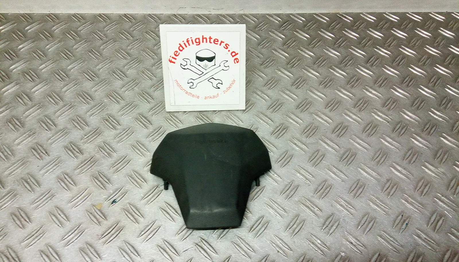 Rückenlehne Rücksitzbank Pad Kawasaki Z900 ZR900HA2 Bj.22 35KW 11500km