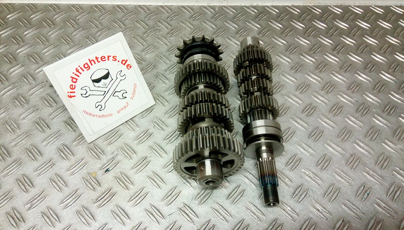 Getriebe Getriebewelle Kawasaki Z900 92kW Bj22 8239km