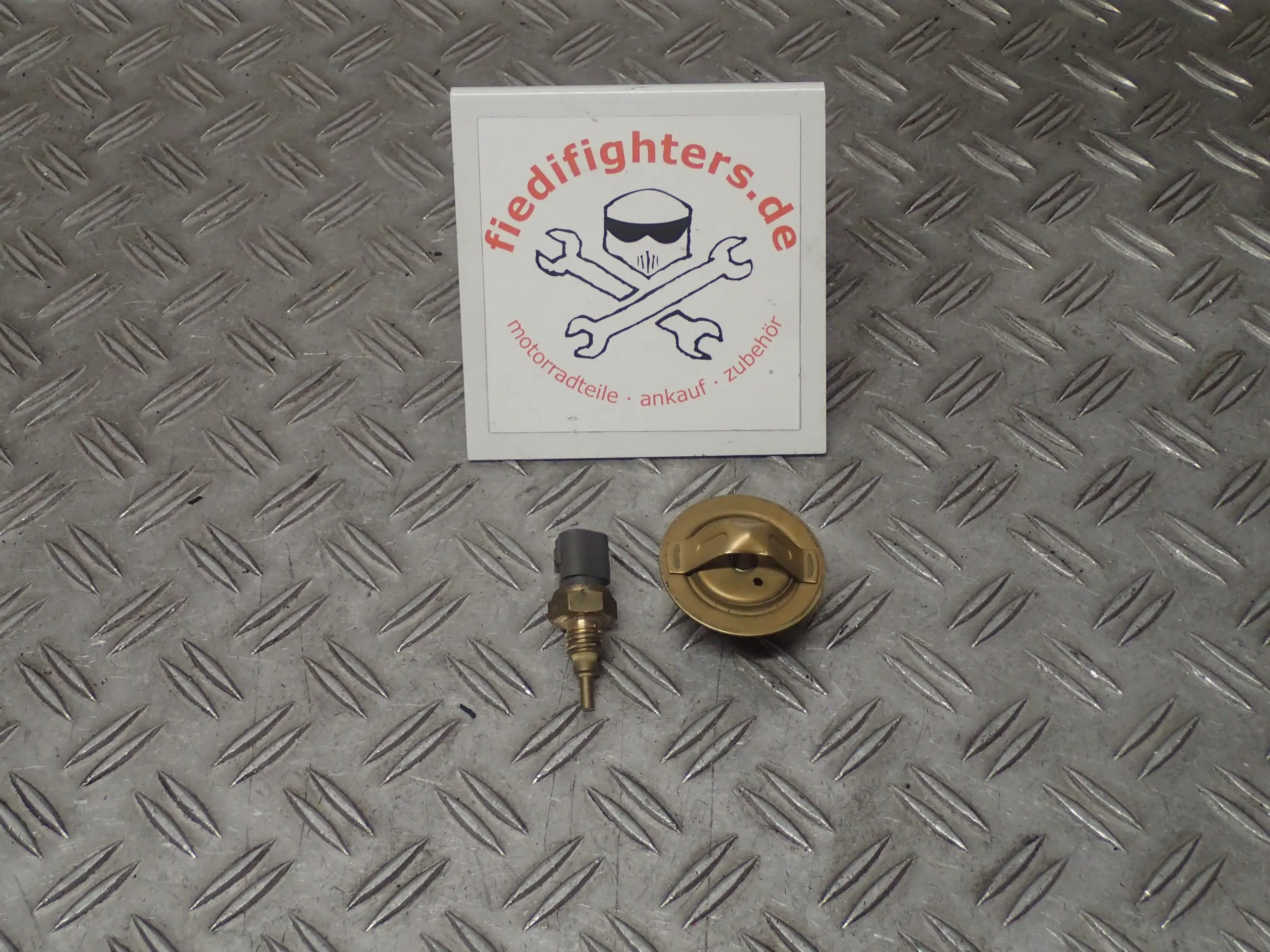 Temperaturfühler Thermostat Kawasaki Ninja ZX-12R Ez.03 56758km