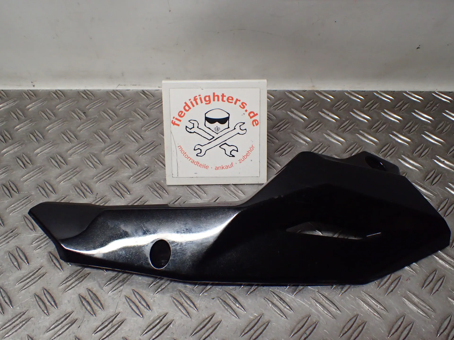 Verkleidung Bugverkleidung Kawasaki Z900 ZR900F Bj.22 92KW 8239km 550280709739