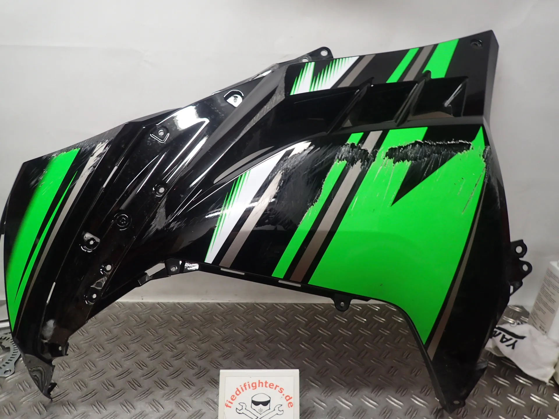 Verkleidung Seitenverkleidung links Kawasaki Ninja 300 EX300A Ez.16 23100km 550280508