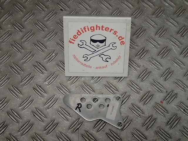 Kawasaki ZX10R ZX-10R Fersenschohner Fußraste rechts ZXT00C-C