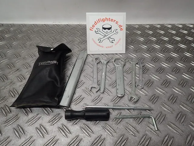 Bordwerkzeug Tool Kit Werkzeug 10 Teile Triumph Tiger 800 A08 EZ.12