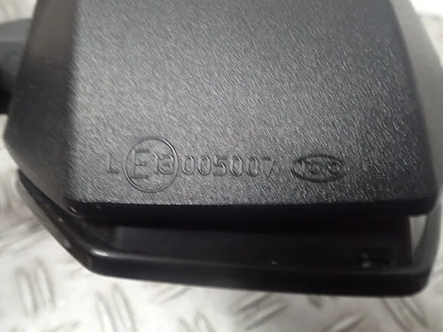 Rückspiegel links Spiegel Mirror left Kawasaki ZX-10R ZXT00F 560010288