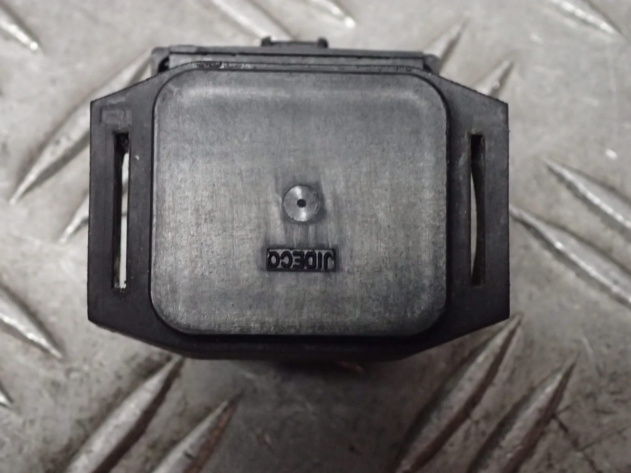 YAMAHA YZF-R1 RN12 Anlasserrelais BJ 04/05 45000km