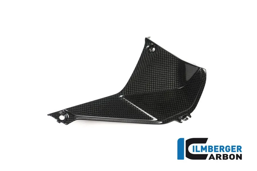 Abdeckung rechts neben dem Cockpit